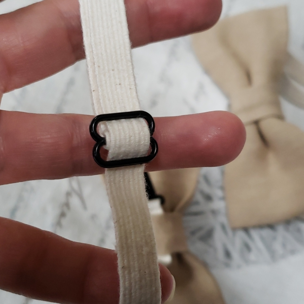 Bow ties - Picture 3 of 4